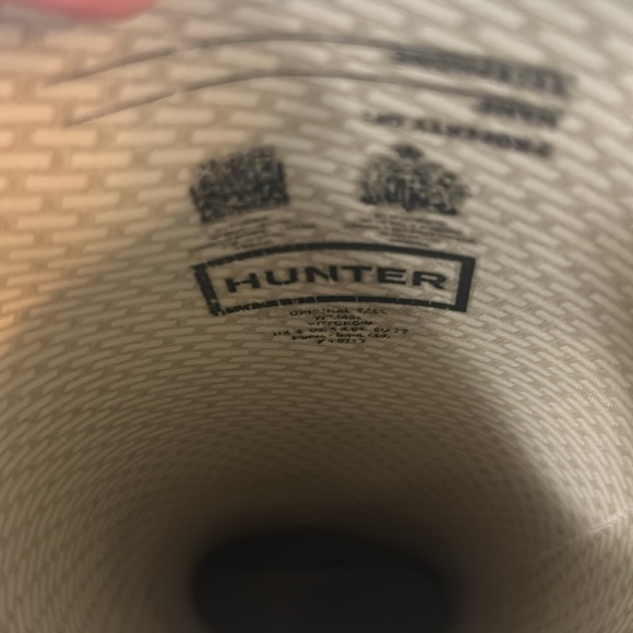 Black Hunter Boots - Picture 2 of 2